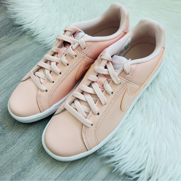 NWT Nike Court Royale Women’s Shoes - Picture 2 of 8